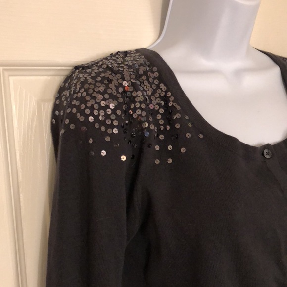 Gorgeous sparkly sequins cardigan - Picture 2 of 11